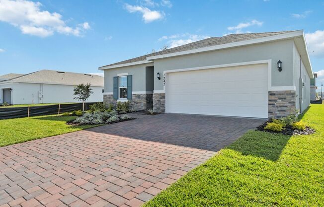 Beautiful New Energy Efficient 4/2 Close to Lake Nona