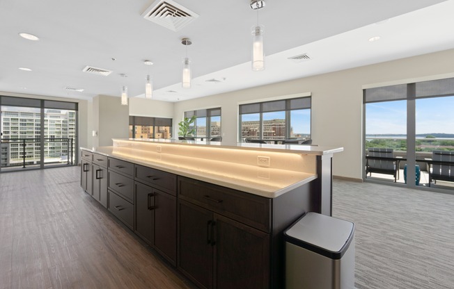 Apartments in Downtown Madison, Wisconsin. Domain Apartments offers luxury studio, 1 bedroom, 1 bedroom + Den, and 2 bedroom apartments.