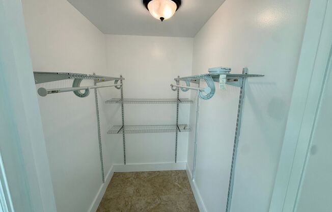 3 beds, 3 baths, $5,495