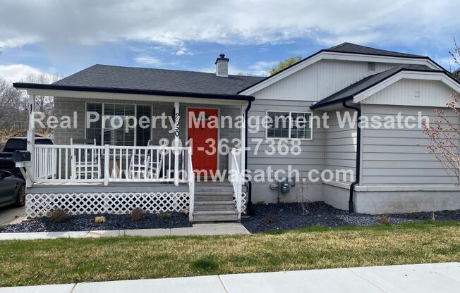 Come See This Beautiful 3 Bedroom 2.5 Bathroom Home in Magna Ut