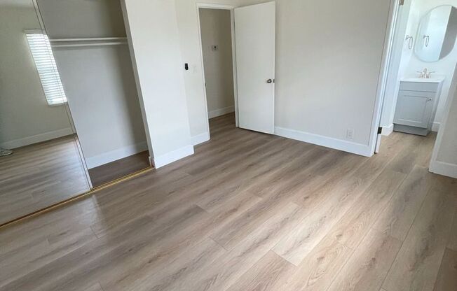 Beautifully  renovated   3 br/2Bth, Large Backyard, on beautiful treelined street Garden Grove