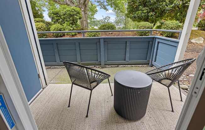 Private Patio Space at 2000 Lake Washington Apartments in Renton, WA 98056