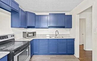 2 beds, 1 bath, $1,050