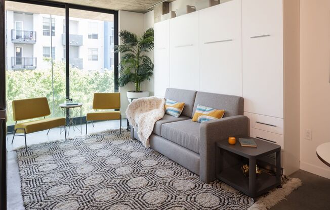 Studio, 1 bath, 341 sqft, $1,785, Unit Unit 505