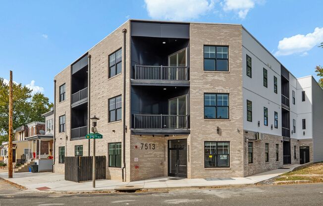 SKYLINE LUXURY APARTMENTS