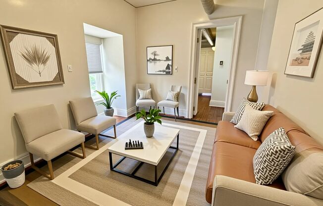 702 W King St-LDP