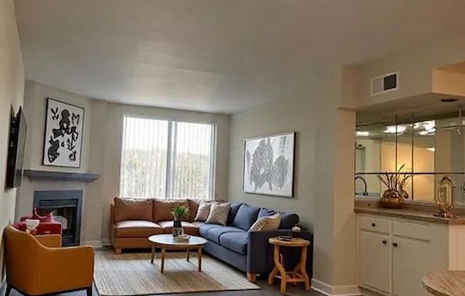 1 Bedroom, 1 Bathroom North Hollywood Condominium for Lease!