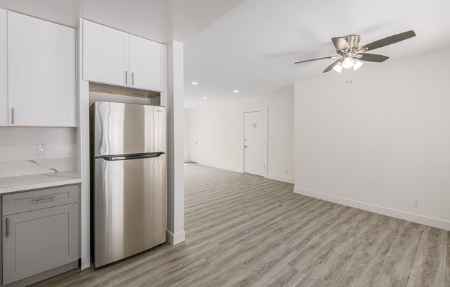 1339 S ODGEN DR