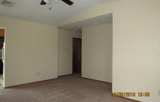 3 beds, 2 baths, $995