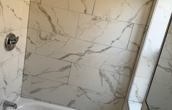 7106 S RIDGELAND AVE