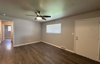 3 beds, 1 bath, $1,095