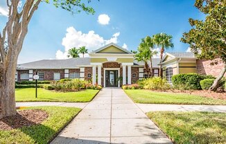 Park Central Apartments - Manor Row in Orlando