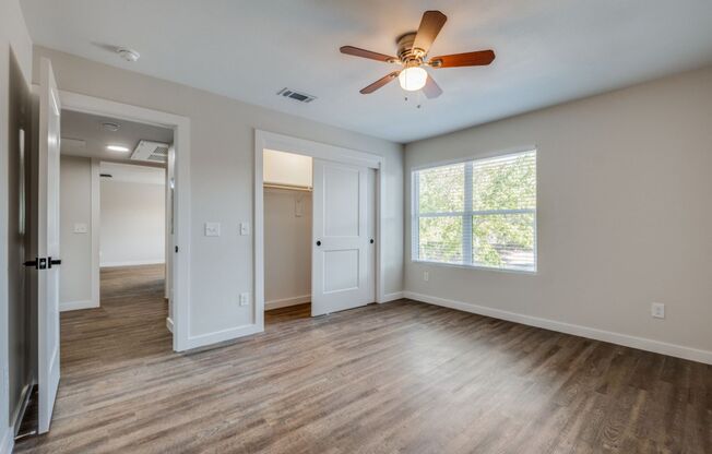 2 beds, 1 bath, 850 sqft, $1,395, Unit 201-09