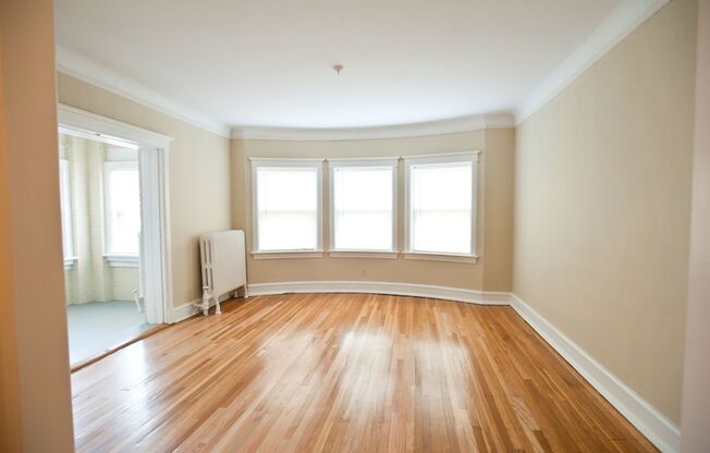 2534 N Prospect Apartments