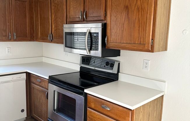 2 beds, 2 baths, $1,295