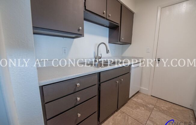 2 beds, 1 bath, 830 sqft, $1,399, Unit 7108 02