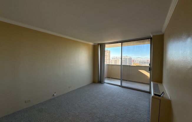 2 beds, 1.5 baths, 750 sqft, $1,850, Unit 807