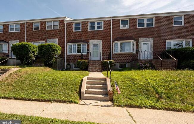 1117 CIR DR