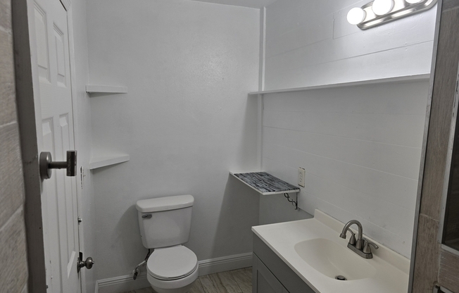 1624 CORAL WAY
