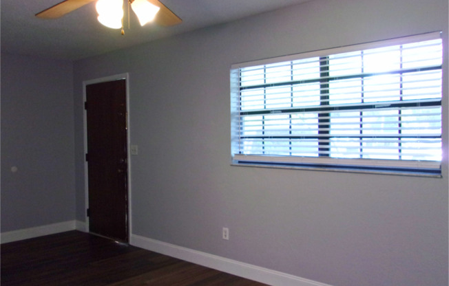 323 CAVANAH DR