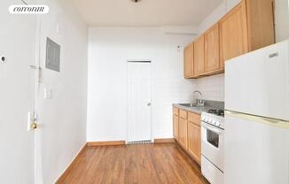 131 COLUMBIA ST