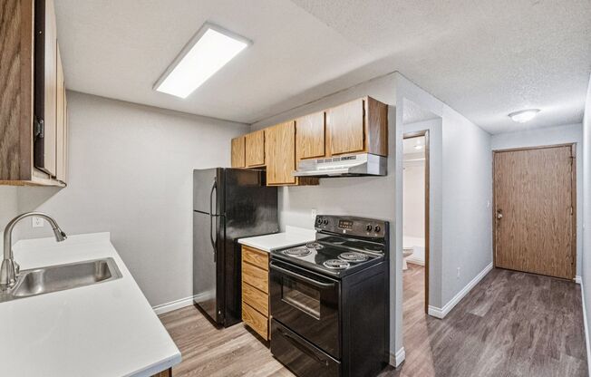 3 beds, 2 baths, 643 sqft, $2,000, Unit A306