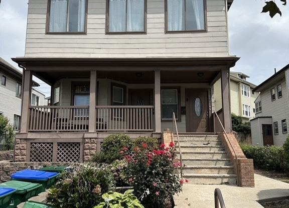 2 beds, 1 bath, 1,050 sqft, $2,900, Unit 1