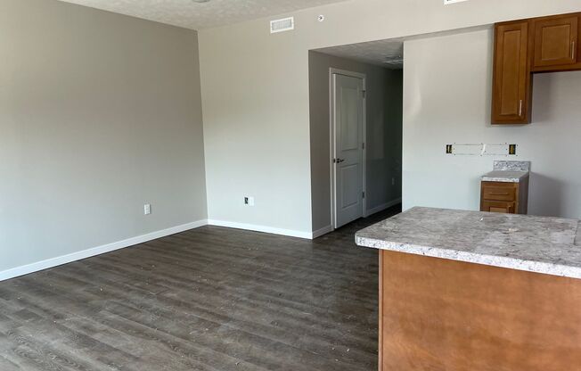 1 bed, 1 bath, 650 sqft, $699, Unit 110