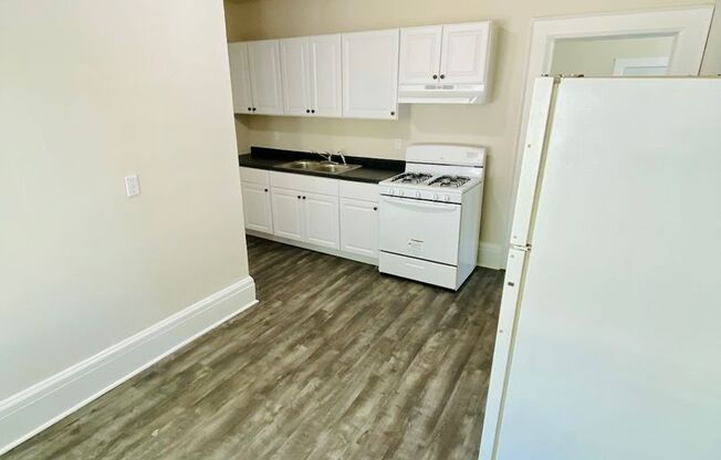 1 bed, 1 bath, 500 sqft, $845