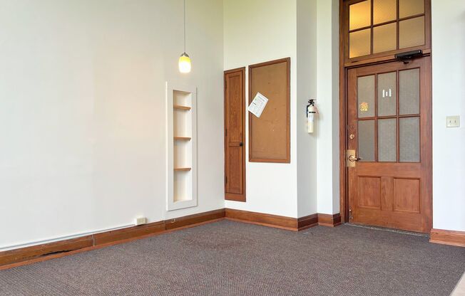 2 beds, 1 bath, 897 sqft, $1,550, Unit 315