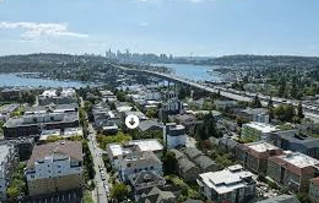 2 beds, 1 bath, 758 sqft, $1,895, Unit 207