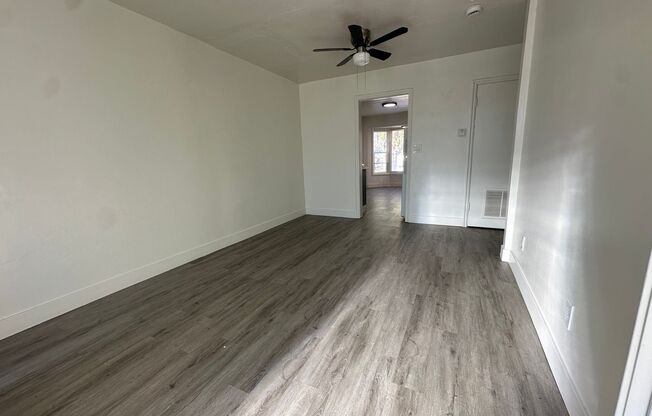 1 bed, 1 bath, 600 sqft, $1,149, Unit 8585 S 40 E