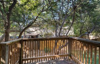 898 Sagewood Trail