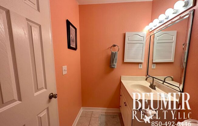 2 beds, 2 baths, $1,750