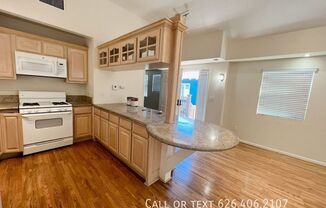1718 N SIERRA BONITA AVE