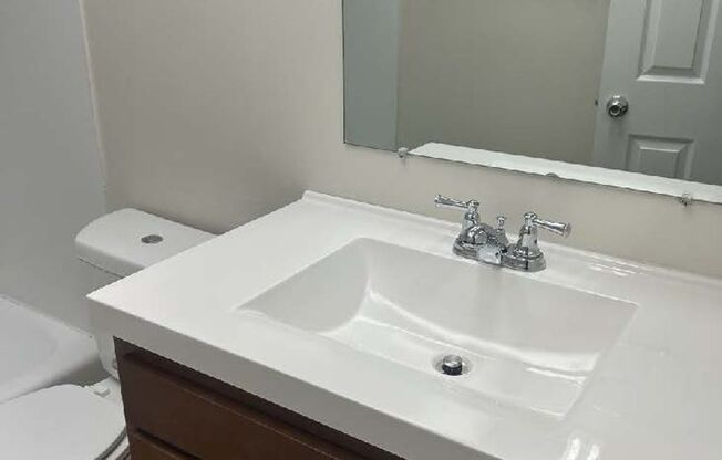 2 beds, 1.5 baths, 1,425 sqft, $1,455, Unit 1101G