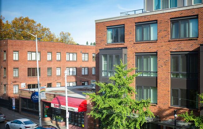 2 beds, 1 bath, 660 sqft, $2,850, Unit 311