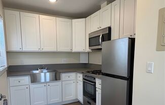 Studio, 1 bath, 220 sqft, $1,512