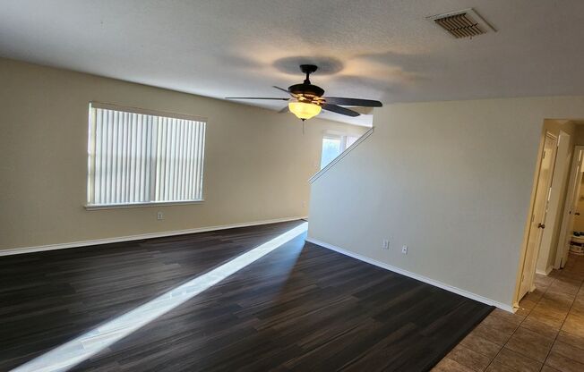 Heritage Park Community-3Bedroom, 2.5 Bathroom-