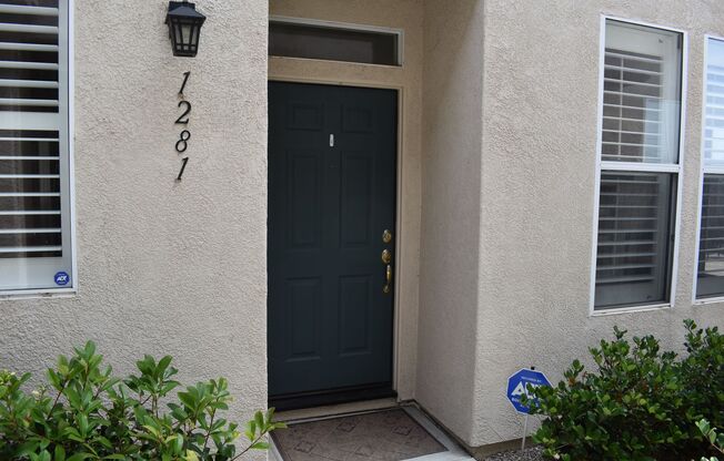 3 bd 2.5 ba, Condo With Community Pool (Chula Vista, 91910)