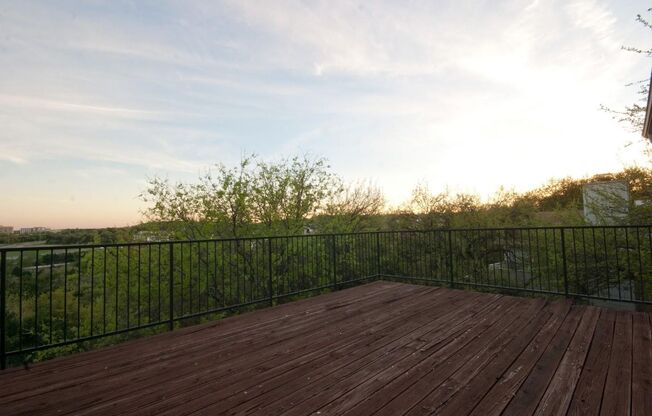 1922 Holly Hill Duplex