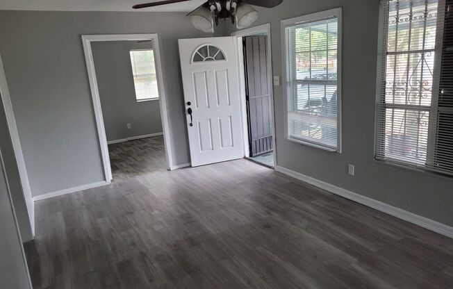SPACIOUS! LOCATION!
