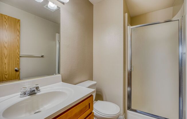 2 beds, 2 baths, 1,150 sqft, $1,700, Unit I-141