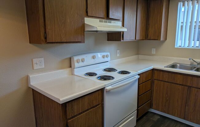 2 beds, 2 baths, 900 sqft, $1,425, Unit 223