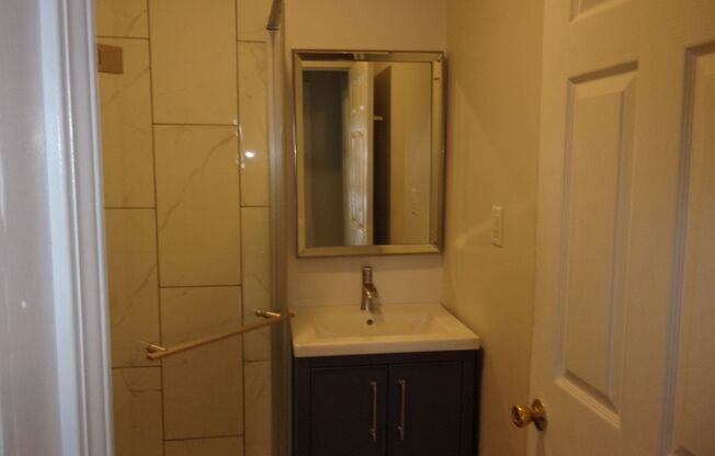 2 beds, 1 bath, $1,475