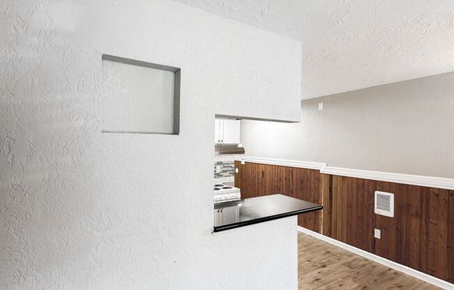 Studio, 1 bath, $850, Unit 25Th440#2