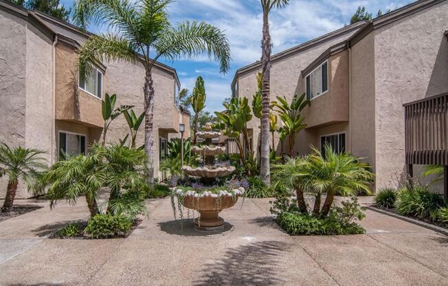 2 bedroom, 2 bath top floor condo in La Jolla