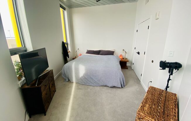 2 beds, 1 bath, 835 sqft, $2,295, Unit Unit 201