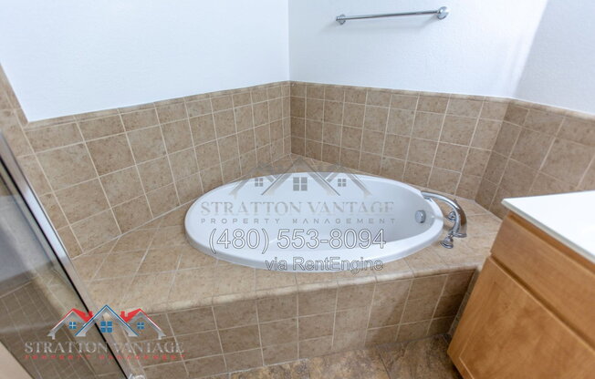 3 beds, 2 baths, 1,335 sqft, $2,700, Unit 2070