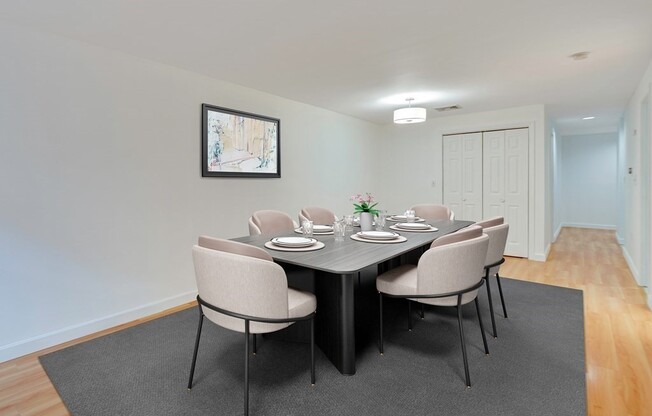 2 beds, 1 bath, 940 sqft, $2,500, Unit 317